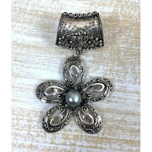 Scarf Necklace Women’s Fashion Jewelry Statement Flower Pendant Silver Tone GB